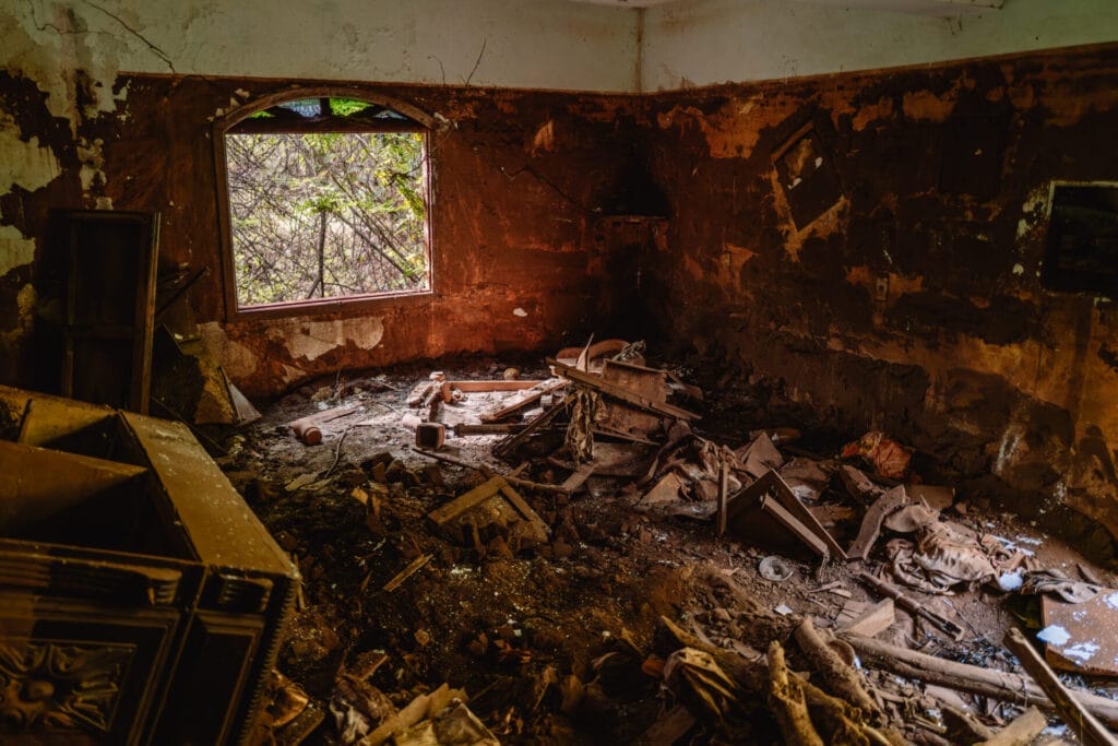 A house damaged by the Mariana dam disaster