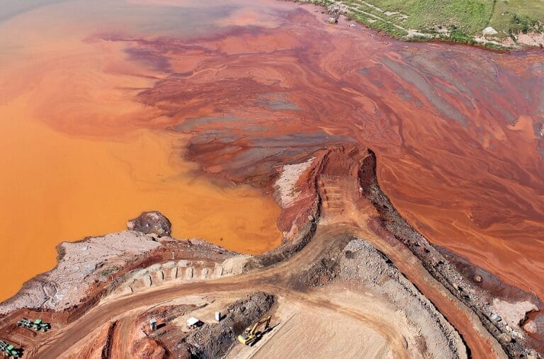 Mariana dam disaster aftermath